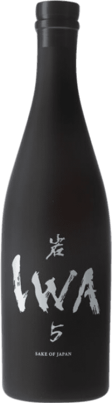 177,95 € 送料無料 | 日本酒 清酒 Iwa 5 Assemblage 3 日本 72 cl
