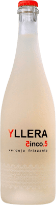 6,95 € Envio grátis | Vinho branco Yllera Cinco.5 Blanco Frizzante 5.5 D.O. Rueda Castela e Leão Espanha Verdejo Meia Garrafa 37 cl