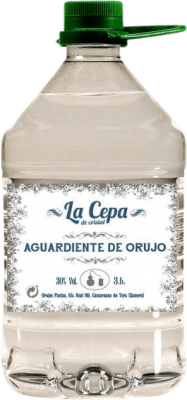52,95 € Envío gratis | Orujo Aguardiente Panizo Blanco Castilla y León España Garrafa 3 L PET
