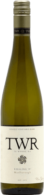 26,95 € Spedizione Gratuita | Vino bianco Te Whare Ra TWR D SV 5182 I.G. Marlborough Marlborough Nuova Zelanda Riesling Bottiglia 75 cl