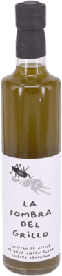 17,95 € Envío gratis | Aceite de Oliva Cobardes y Gallinas. La Sombra del Grillo España Botella Medium 50 cl