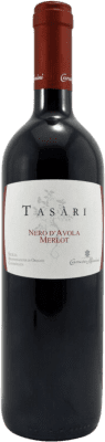 9,95 € Бесплатная доставка | Красное вино Caruso e Minini Tasàri D.O.C. Sicilia Сицилия Италия Merlot, Nero d'Avola бутылка 75 cl