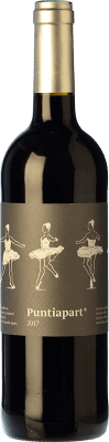 17,95 € Spedizione Gratuita | Vino rosso La Vinyeta Puntiapart Crianza D.O. Empordà Catalogna Spagna Cabernet Sauvignon, Samsó Bottiglia 75 cl