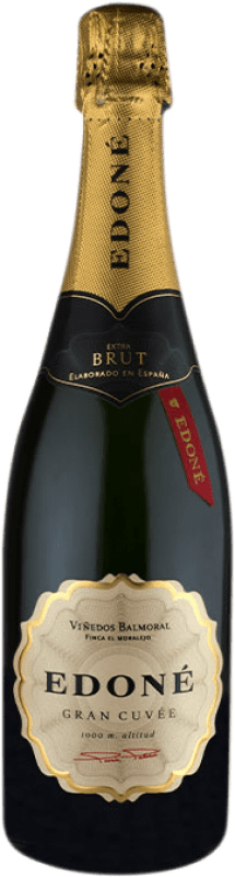 18,95 € 免费送货 | 白起泡酒 Balmoral Edoné Grande Cuvée I.G.P. Vino de la Tierra de Castilla 卡斯蒂利亚 - 拉曼恰 西班牙 Pinot Noir — 黑皮诺, Chardonnay — 莎当妮 瓶装 75 cl