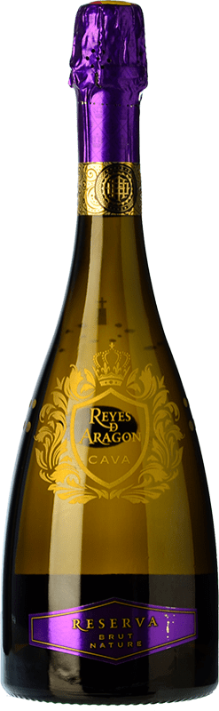 24,95 € Spedizione Gratuita | Spumante bianco Langa Reyes de Aragón Brut Nature Riserva D.O. Cava Spagna Macabeo, Chardonnay Bottiglia 75 cl