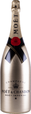 143,95 € Envio grátis | Espumante branco Moët & Chandon Golden Brut A.O.C. Champagne Champagne França Pinot Preto, Chardonnay, Pinot Meunier Garrafa Magnum 1,5 L