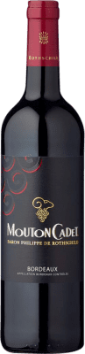 17,95 € Envío gratis | Vino Tinto Philippe de Rothschild Mouton Cadet Crianza A.O.C. Saint-Émilion Burdeos Francia Merlot, Cabernet Sauvignon, Cabernet Franc 75 cl