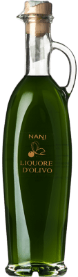 19,95 € Kostenloser Versand | Kräuterlikör Castello di Rubaro Liquore d'Olivo Italien Medium Flasche 50 cl