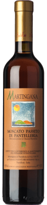 82,95 € 免费送货 | 甜葡萄酒 Salvatore Murana Martingana D.O.C. Passito di Pantelleria 西西里岛 意大利 Moscato — 麝香葡萄 中瓶装 50 cl
