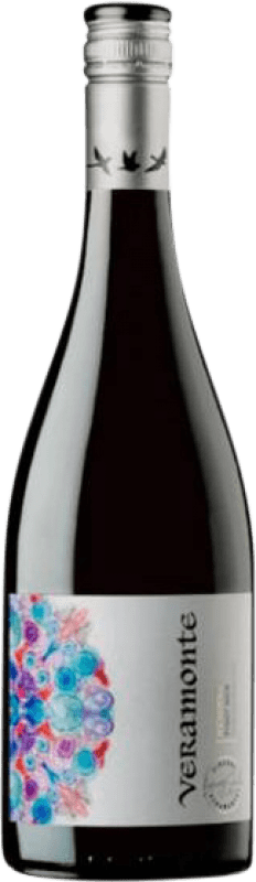 10,95 € 免费送货 | 红酒 Veramonte 预订 I.G. Valle de Casablanca 阿空加瓜谷 智利 Pinot Black 瓶子 75 cl