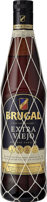 24,95 € 免费送货 | 朗姆酒 Brugal Extra Viejo 多明尼加共和国 瓶子 70 cl