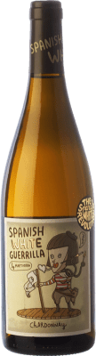 7,95 € Free Shipping | White wine Castillo de Maetierra Spanish White Guerrilla I.G.P. Vino de la Tierra Valles de Sadacia The Rioja Spain Chardonnay Bottle 75 cl