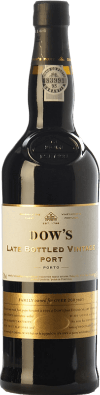 18,95 € Spedizione Gratuita | Vino fortificato Dow's Port Late Bottled Vintage I.G. Porto porto Portogallo Touriga Franca, Touriga Nacional, Tinta Roriz, Tinta Cão, Tinta Barroca Bottiglia 75 cl