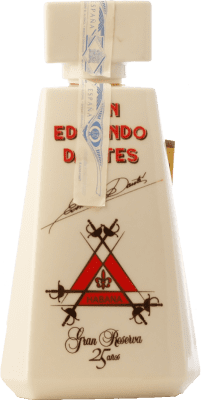 509,95 € Spedizione Gratuita | Rum Edmundo Dantés Cuba 25 Anni Bottiglia 70 cl