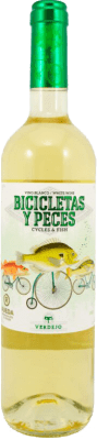 11,95 € Envio grátis | Vinho Branco Family Owned Bicicletas y Peces D.O. Rueda Castela e Leão Espanha Verdejo 75 cl