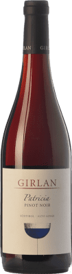 19,95 € Бесплатная доставка | Красное вино Girlan Pinot Nero Patricia D.O.C. Alto Adige Трентино-Альто-Адидже Италия Pinot Black бутылка 75 cl