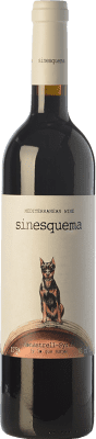19,95 € Envío gratis | Vino Tinto Jorge Piernas Sinesquema Joven D.O. Bullas Región de Murcia España Syrah, Monastrell 75 cl