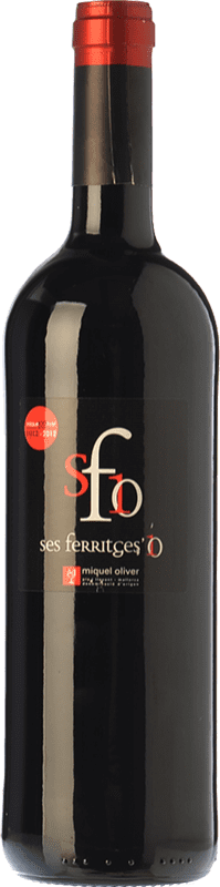 15,95 € Free Shipping | Red wine Miquel Oliver Ses Ferritges Crianza D.O. Pla i Llevant Balearic Islands Spain Merlot, Syrah, Cabernet Sauvignon, Callet Bottle 75 cl