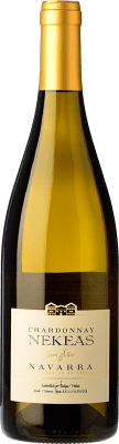 15,95 € Envio grátis | Vinho branco Nekeas Cuvée Allier Crianza D.O. Navarra Navarra Espanha Chardonnay Garrafa 75 cl