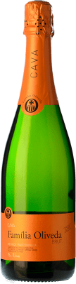 8,95 € 免费送货 | 白起泡酒 Oliveda Jove 香槟 年轻的 D.O. Cava 加泰罗尼亚 西班牙 Macabeo, Xarel·lo, Parellada 瓶子 75 cl