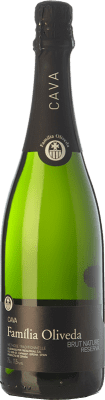 8,95 € Envoi gratuit | Blanc mousseux Oliveda Família Brut Nature Réserve D.O. Cava Catalogne Espagne Macabeo, Xarel·lo Bouteille 75 cl