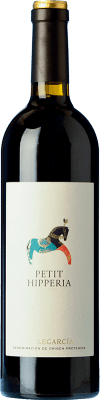 17,95 € Free Shipping | Red wine Pago de Vallegarcía Petit Hipperia Joven I.G.P. Vino de la Tierra de Castilla Castilla la Mancha Spain Merlot, Syrah, Cabernet Sauvignon, Cabernet Franc, Petit Verdot Bottle 75 cl