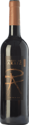 7,95 € Бесплатная доставка | Красное вино Pagos de Aráiz старения D.O. Navarra Наварра Испания Tempranillo, Merlot, Syrah, Cabernet Sauvignon бутылка 75 cl