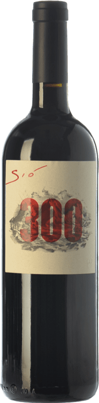 39,95 € 送料無料 | 赤ワイン Ribas Sió 300 Crianza — クリアンサ I.G.P. Vi de la Terra de Mallorca バレアレス諸島 スペイン Merlot — メルロー, Syrah — シラー, Cabernet Sauvignon — カベルネ・ソーヴィニヨン, Mantonegro — マントネグロ, Gargollassa — ガルゴリャッサ ボトル 75 cl