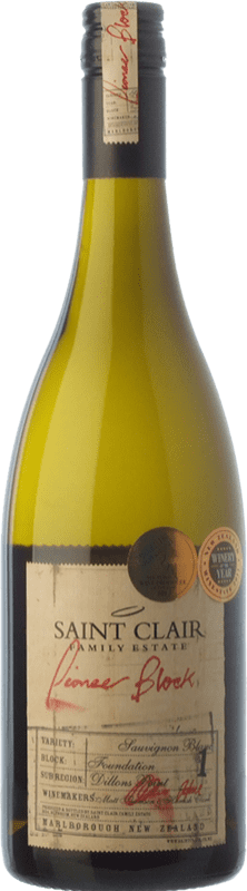 32,95 € Envío gratis | Vino blanco Saint Clair Pioneer Block 1 I.G. Marlborough Marlborough Nueva Zelanda Sauvignon Blanca Botella 75 cl