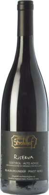 66,95 € Envío gratis | Vino tinto Stroblhof Reserva D.O.C. Alto Adige Trentino-Alto Adige Italia Pinot Negro Botella 75 cl