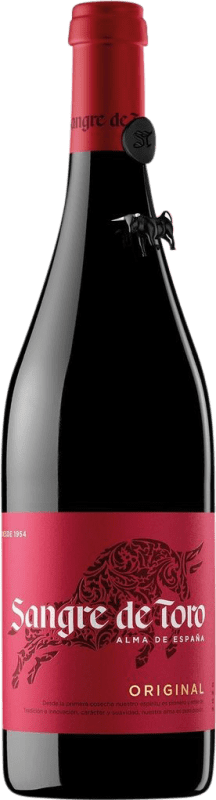 7,95 € 免费送货 | 红酒 Torres Sangre de Toro 年轻的 D.O. Catalunya 加泰罗尼亚 西班牙 Grenache, Carignan 瓶子 75 cl