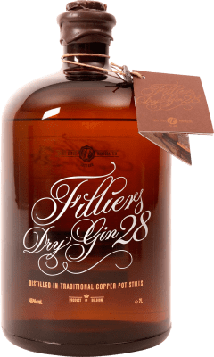 135,95 € 送料無料 | ジン Filliers 28 ベルギー スペシャルボトル 2 L Botanicals — 植物エキス
