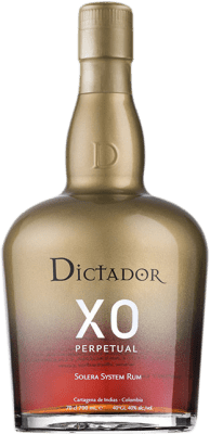 94,95 € Spedizione Gratuita | Rum Dictador Perpetual Bottiglia 70 cl