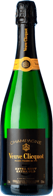 91,95 € 送料無料 | 白スパークリングワイン Veuve Clicquot Extra Old エキストラブラット A.O.C. Champagne シャンパン フランス Pinot Black, Chardonnay, Pinot Meunier ボトル 75 cl