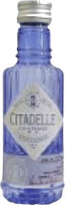 4,95 € Spedizione Gratuita | Gin Citadelle Gin Bottiglia Miniatura 5 cl