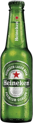 32,95 € Envio grátis | Caixa de 24 unidades Cerveja Heineken Garrafa Terço 33 cl