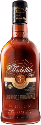 18,95 € Spedizione Gratuita | Rum Medellín Añejo — Invecchiato Colombia 3 Anni 70 cl