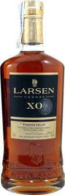 54,95 € Spedizione Gratuita | Cognac Larsen X.O. A.O.C. Cognac Francia Bottiglia 70 cl