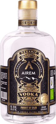 31,95 € Envio grátis | Vodca Airem Premium Organic Kosher sin Gluten Garrafa 70 cl