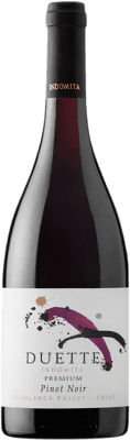 31,95 € Free Shipping | Red wine Viña Indómita Duette I.G. Valle de Casablanca Valley of Casablanca Chile Pinot Black Bottle 75 cl
