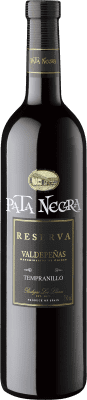 6,95 € Spedizione Gratuita | Vino rosso García Carrión Pata Negra Riserva D.O. Valdepeñas Castilla la Mancha y Madrid Spagna Bottiglia 75 cl