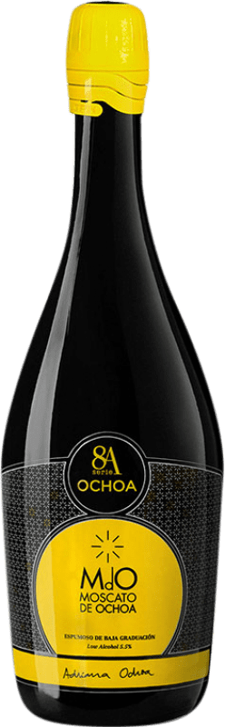 16,95 € Бесплатная доставка | Белое игристое Ochoa 8A Vino de Aguja Арагон Испания Muscat бутылка 75 cl