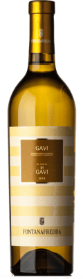 17,95 € Бесплатная доставка | Белое вино Fontanafredda Gavi Молодой D.O.C. Italy Италия Cortese бутылка 75 cl