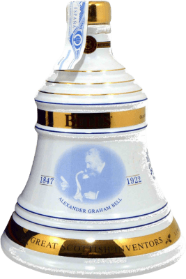 65,95 € Envio grátis | Whisky Blended Bell's Christmas 2001 Reserva Reino Unido Garrafa 70 cl