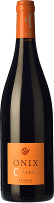 13,95 € Free Shipping | Red wine Vinícola del Priorat Ònix Clàssic Young D.O.Ca. Priorat Catalonia Spain Grenache, Mazuelo, Carignan Bottle 75 cl