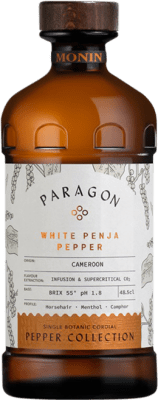38,95 € Spedizione Gratuita | Schnapp Monin Paragon White Penja Pepper Cordial Francia Bottiglia Medium 50 cl Senza Alcol