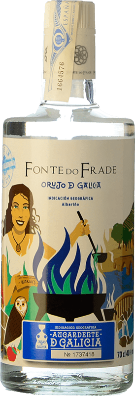 14,95 € Envio grátis | Aguardente Orujo Pazo Valdomiño Fonte do Frade Espanha Garrafa 70 cl