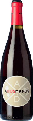 12,95 € Envio grátis | Vinho tinto A Pie de Tierra A Dos Manos D.O. Méntrida Castela-Mancha Espanha Grenache Garrafa 75 cl