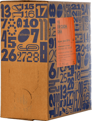 19,95 € Spedizione Gratuita | Vino bianco L'Olivera Vi de Cada Dia Blanc Giovane D.O. Costers del Segre Catalogna Spagna Macabeo, Chardonnay, Parellada Bag in Box 3 L