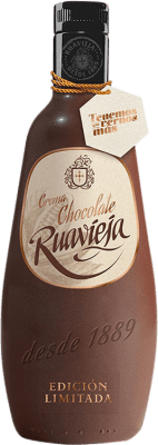 13,95 € Envío gratis | Crema de Licor Ruavieja Chocolate Galicia España Botella 70 cl